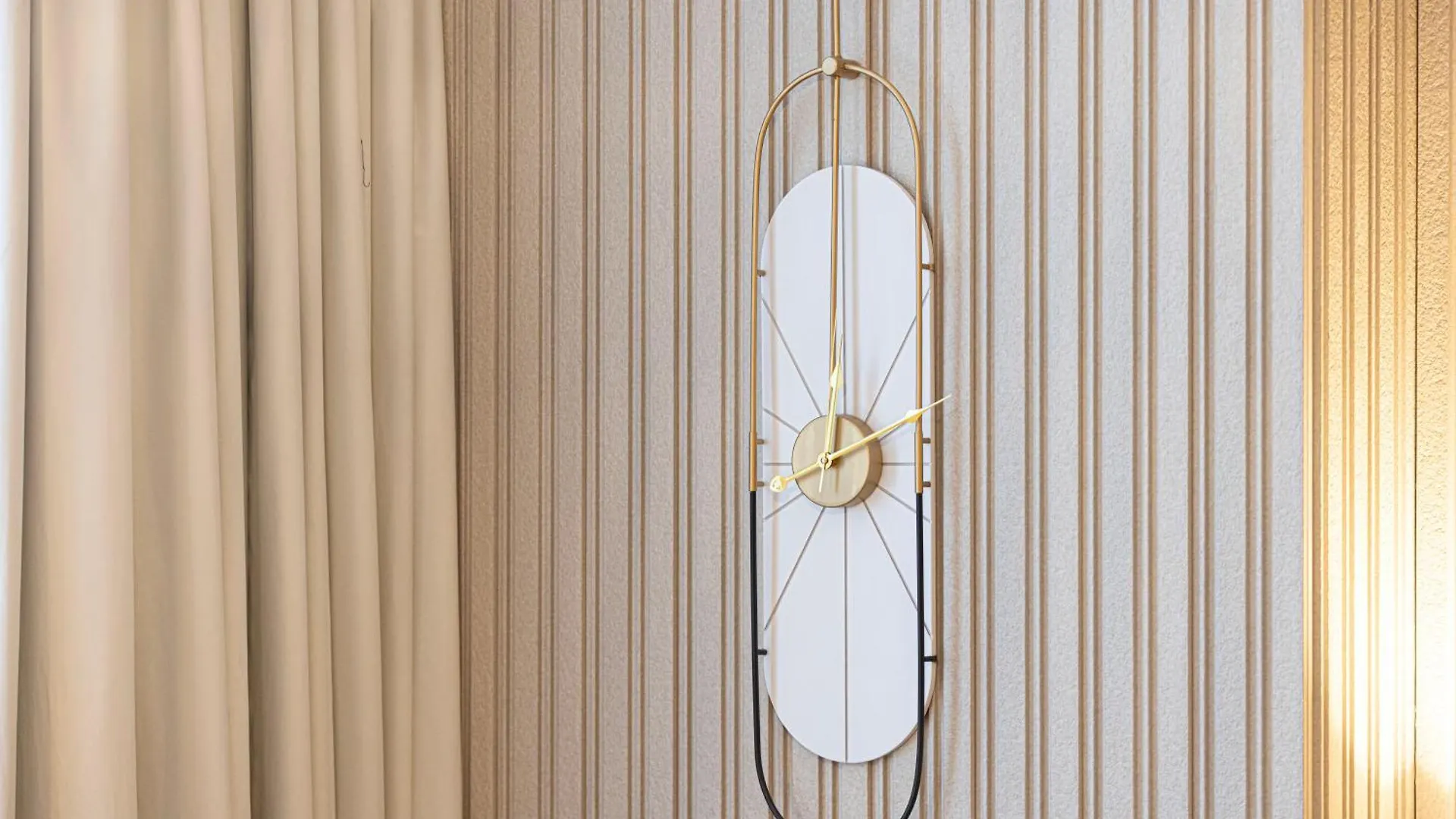 Mamsha Gem By Blue Cloud Holidays Sharjah Apartment